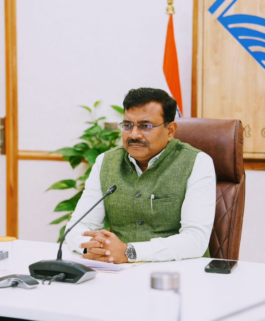 मुख्य सचिव श्री आनन्द बर्द्धन ने बुधवार को वाह्य सहायतित परियोजनाओं की प्रगति की समीक्षा की मुख्य सचिव श्री आनन्द बर्द्धन ने बुधवार को वाह्य सहायतित परियोजनाओं की प्रगति की समीक्षा की