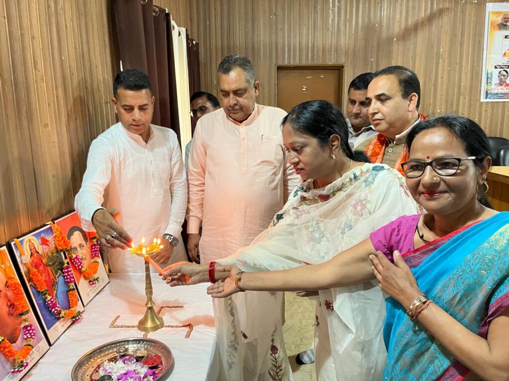सहसपुर में ‘एक रविवार–एक गांव, एक घंटा समाज के नाम’ अभियान का शुभारंभ*