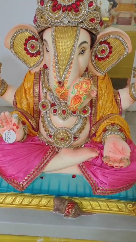 रेणु सेमवाल की कलम से ✍️कष्टदायी पीड़ा और मन में उठे प्रश्नों के साथ🙏🏼🌿🔱गणेश चतुर्थी पर एक कड़वा सवाल पूजा-पाठ या भगवान का अपमान? रेणु सेमवाल की कलम से ✍️कष्टदायी पीड़ा और मन में उठे प्रश्नों के साथ🙏🏼🌿🔱गणेश चतुर्थी पर एक कड़वा सवाल पूजा-पाठ या भगवान का अपमान?