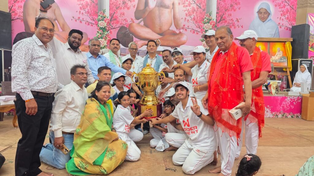 VPL आध्यात्मिक क्रिकेट महामहोत्सव के तीसरे दिन दिल्ली ने हरिद्वार को 34 रन से हराया