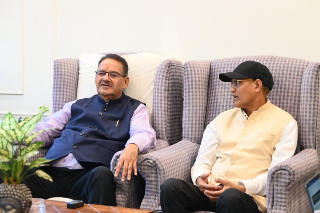 कृषि मंत्री गणेश जोशी ने की विभागीय समीक्षा, टी महोत्सव की तैयारियां समयबद्ध पूर्ण करने के निर्देश कृषि मंत्री गणेश जोशी ने की विभागीय समीक्षा, टी महोत्सव की तैयारियां समयबद्ध पूर्ण करने के निर्देश